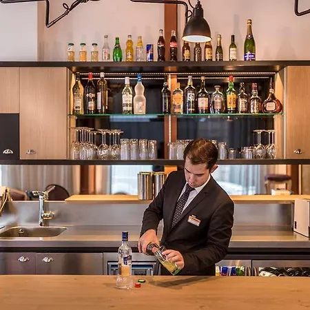 Marais Grands Boulevards Hotel