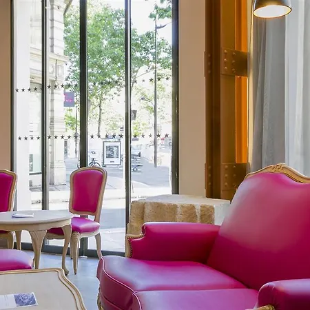 Marais Grands Boulevards מלון