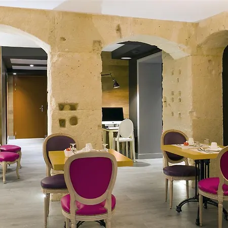 מלון Marais Grands Boulevards 4*