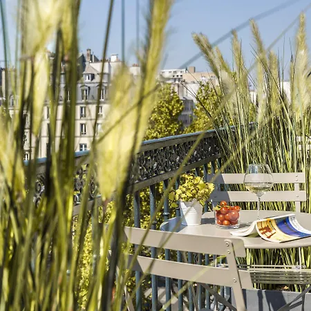 Marais Grands Boulevards מלון 4*