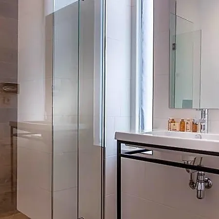 Marais Grands Boulevards Hotel 4*