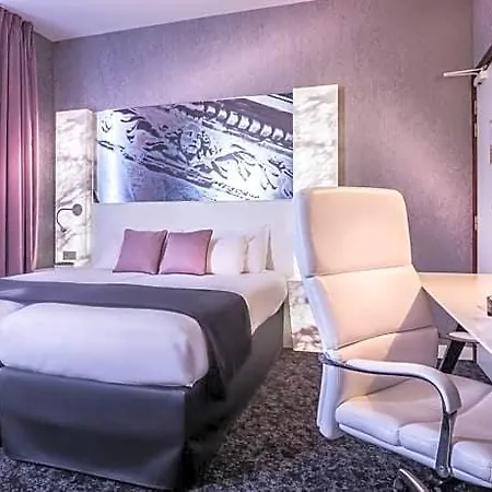 Marais Grands Boulevards Hotel 4*