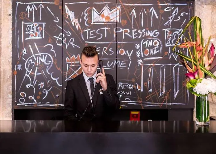 Hotel Marais Grands Boulevards