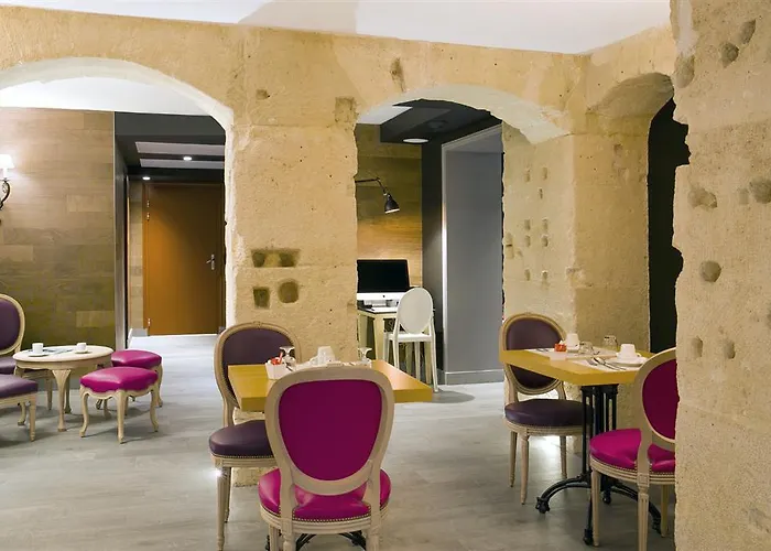 Hotel Marais Grands Boulevards 4*