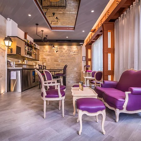 ホテル Marais Grands Boulevards 4*